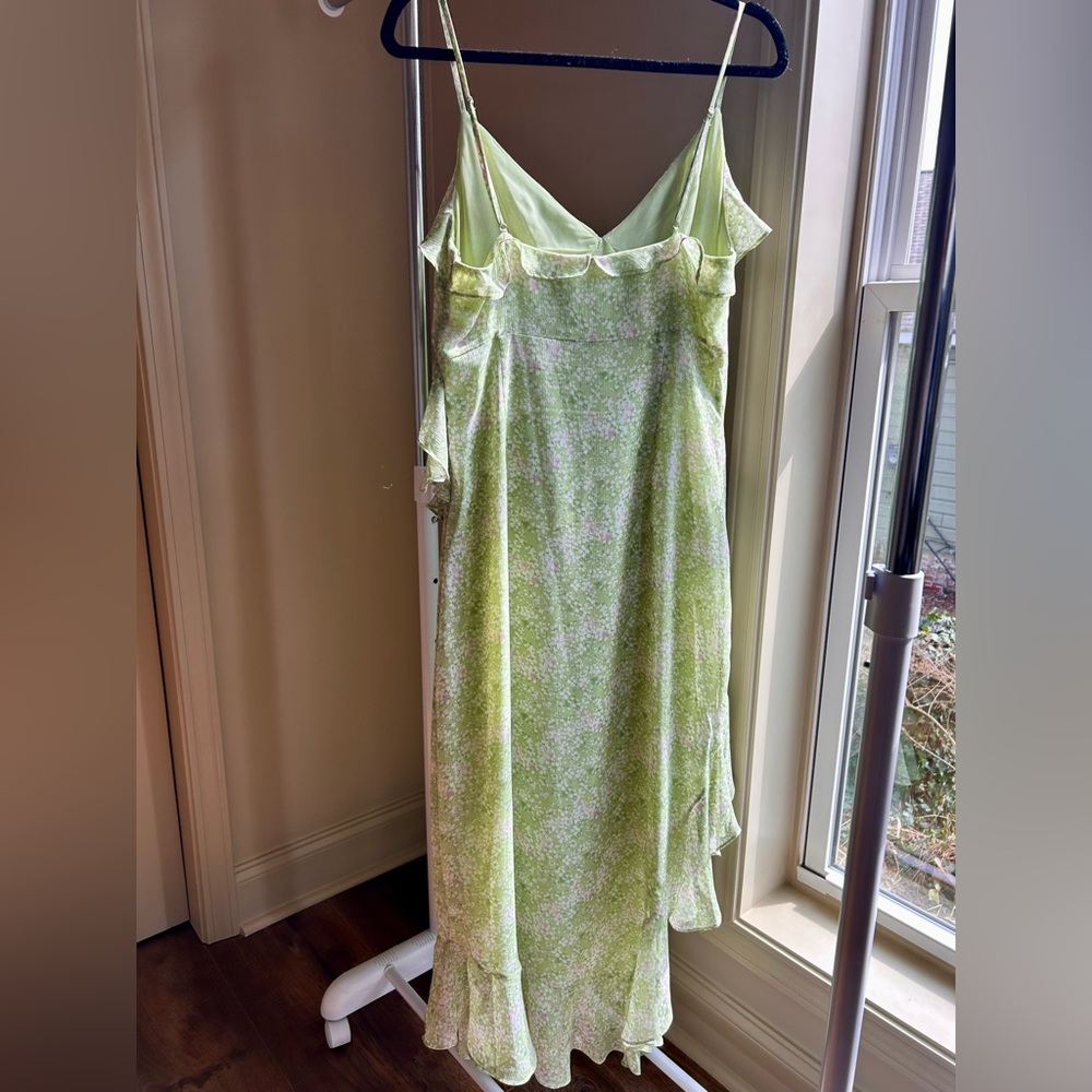 ASTR The Label Floral Ruffle Midi Dress L | Green Floral Print Slip Dress - Picture 4 of 5
